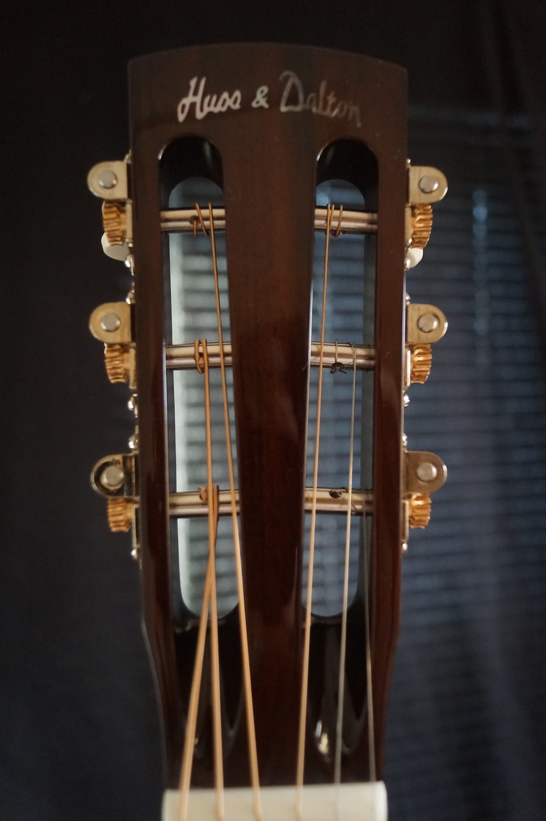 Huss & Dalton OO-SP Custom Parlor Style Guitar w/ Torrified Sitka / Indian Rosewood - Photo 15
