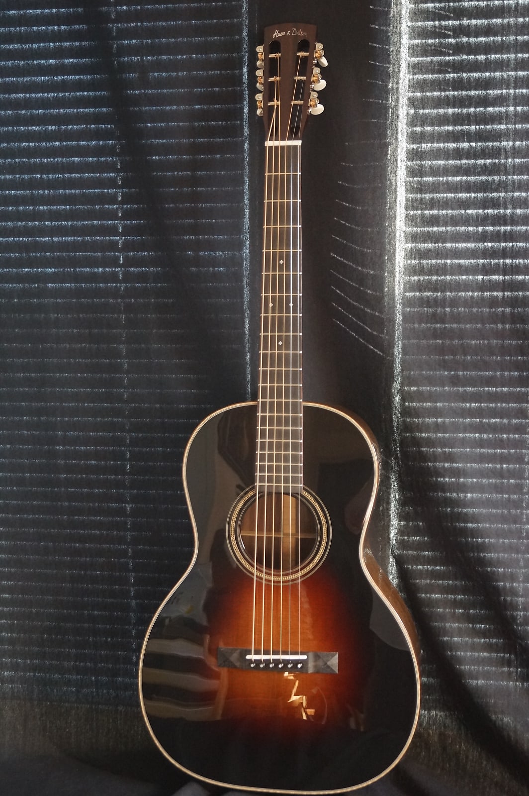 Huss & Dalton OO-SP Custom Parlor Style Guitar w/ Torrified Sitka / Indian Rosewood - Photo 3