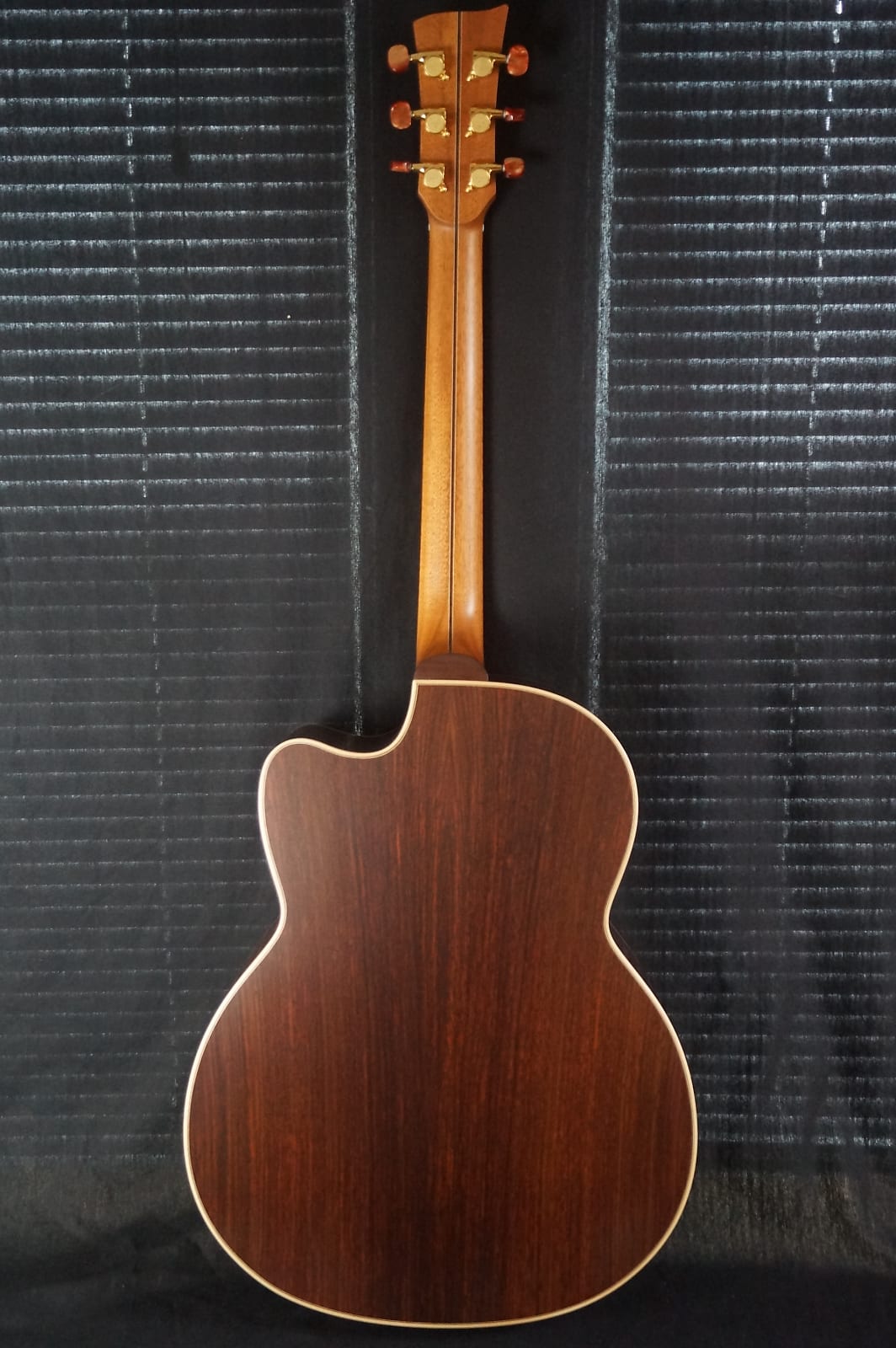 McIlroy A35c Western Red Cedar / Indian Rosewood Cutaway Auditorium Sized Acoustic - Photo 8